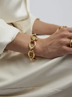 Giant Gold Interlock Bracelet