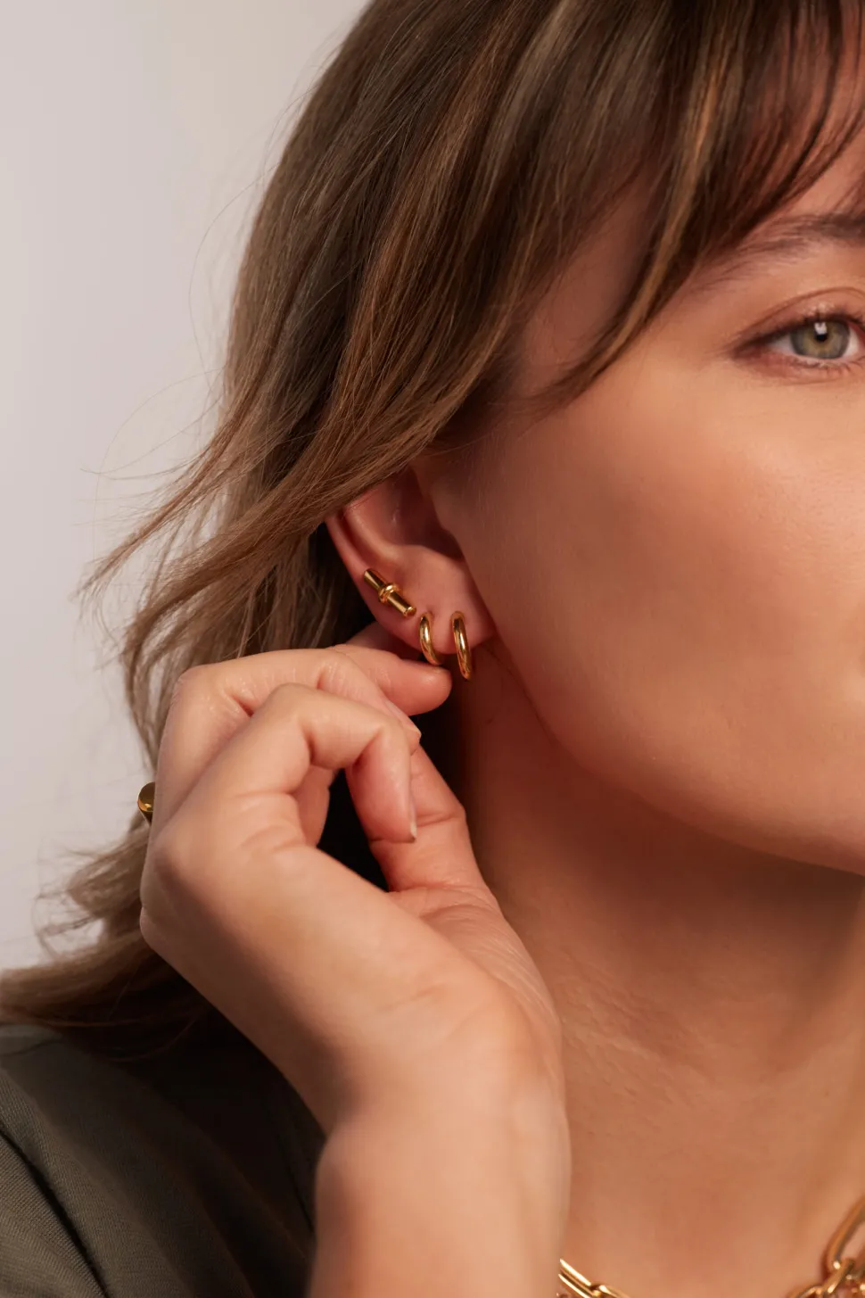 Gold T-Bar Stud Earrings