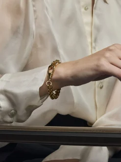 Large Gold Curb Clipt Bracelet