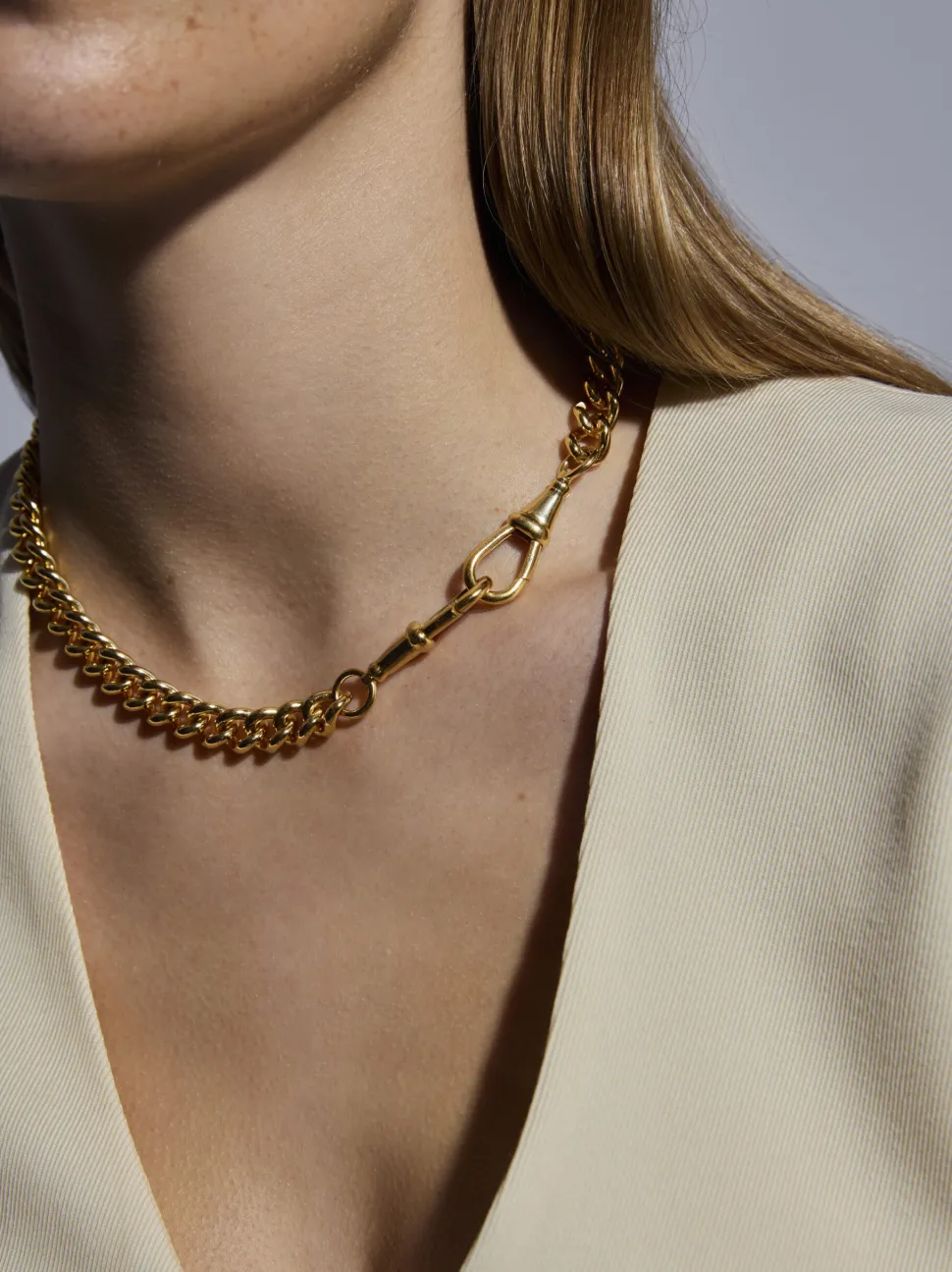 Large Gold Curb Clipt Necklace