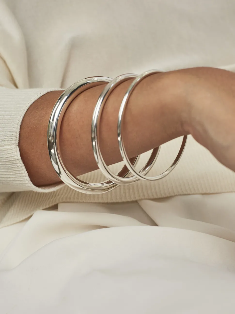 Large Plain Silver Bangle