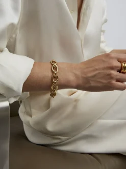 Medium Gold Interlock Bracelet