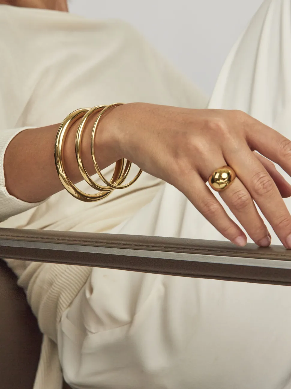 Medium Plain Gold Bangle