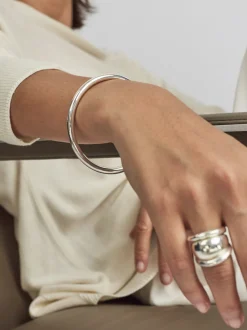 Medium Plain Silver Bangle