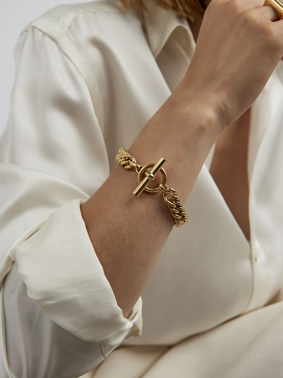 Small Gold Curb Link Bracelet