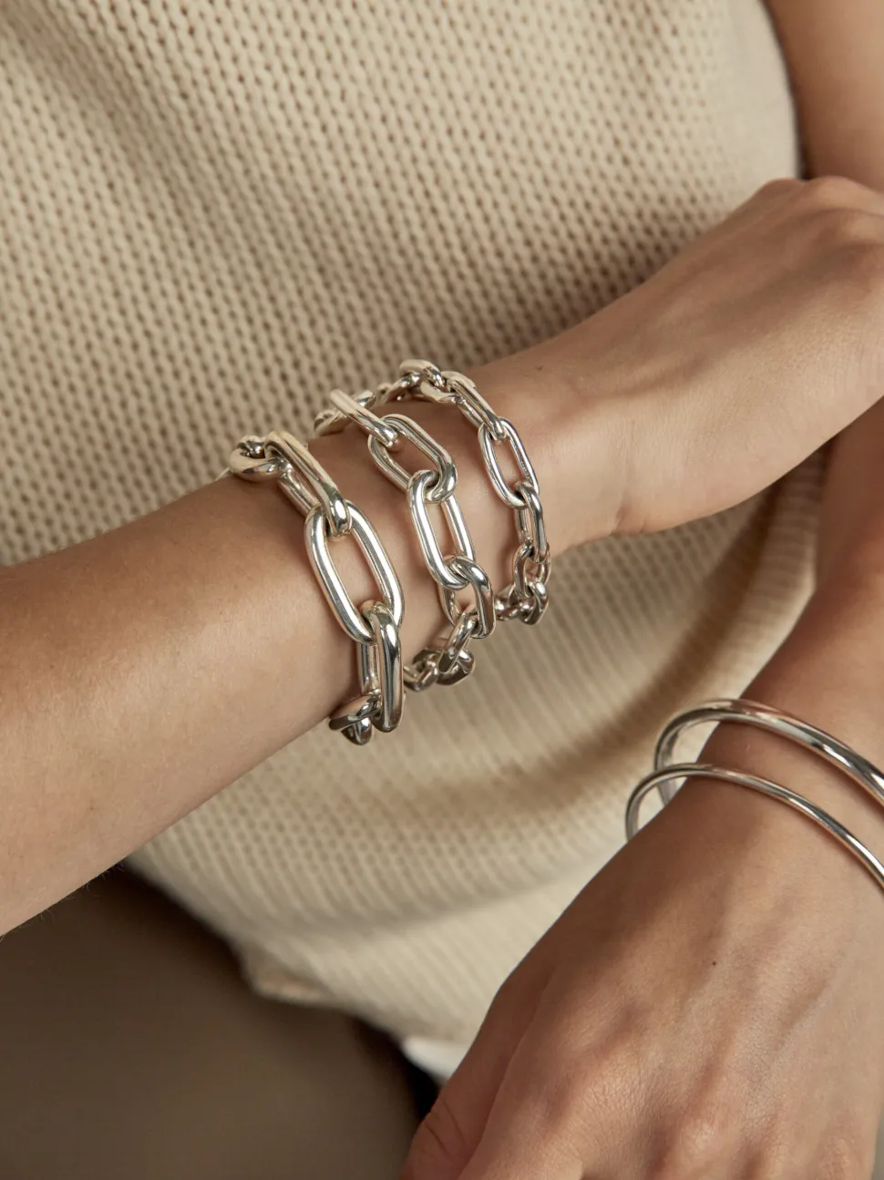 Small Silver Oval Linked Bracelet