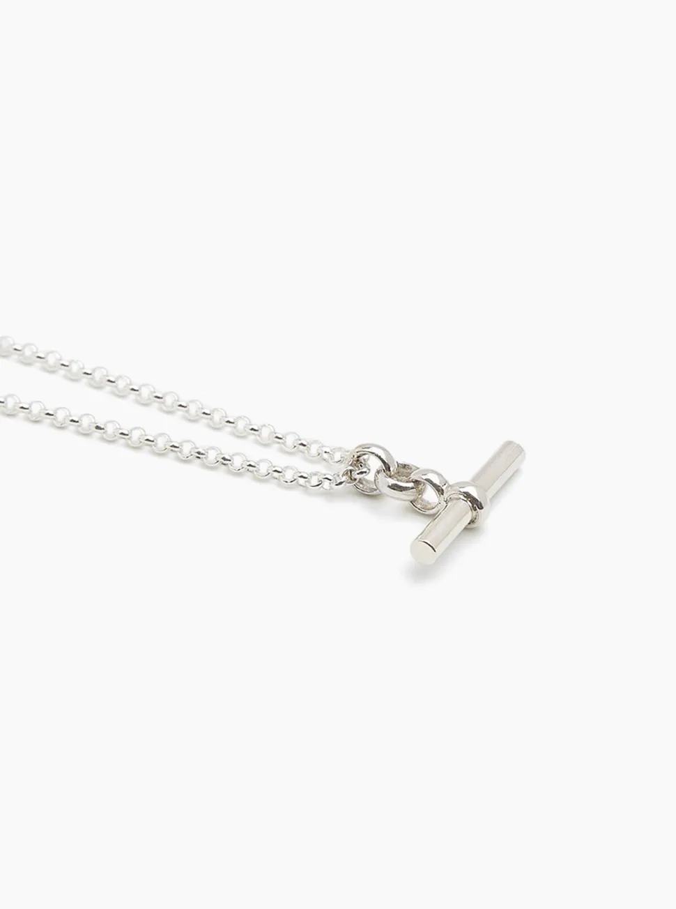 Small Silver T-Bar On Belcher Chain