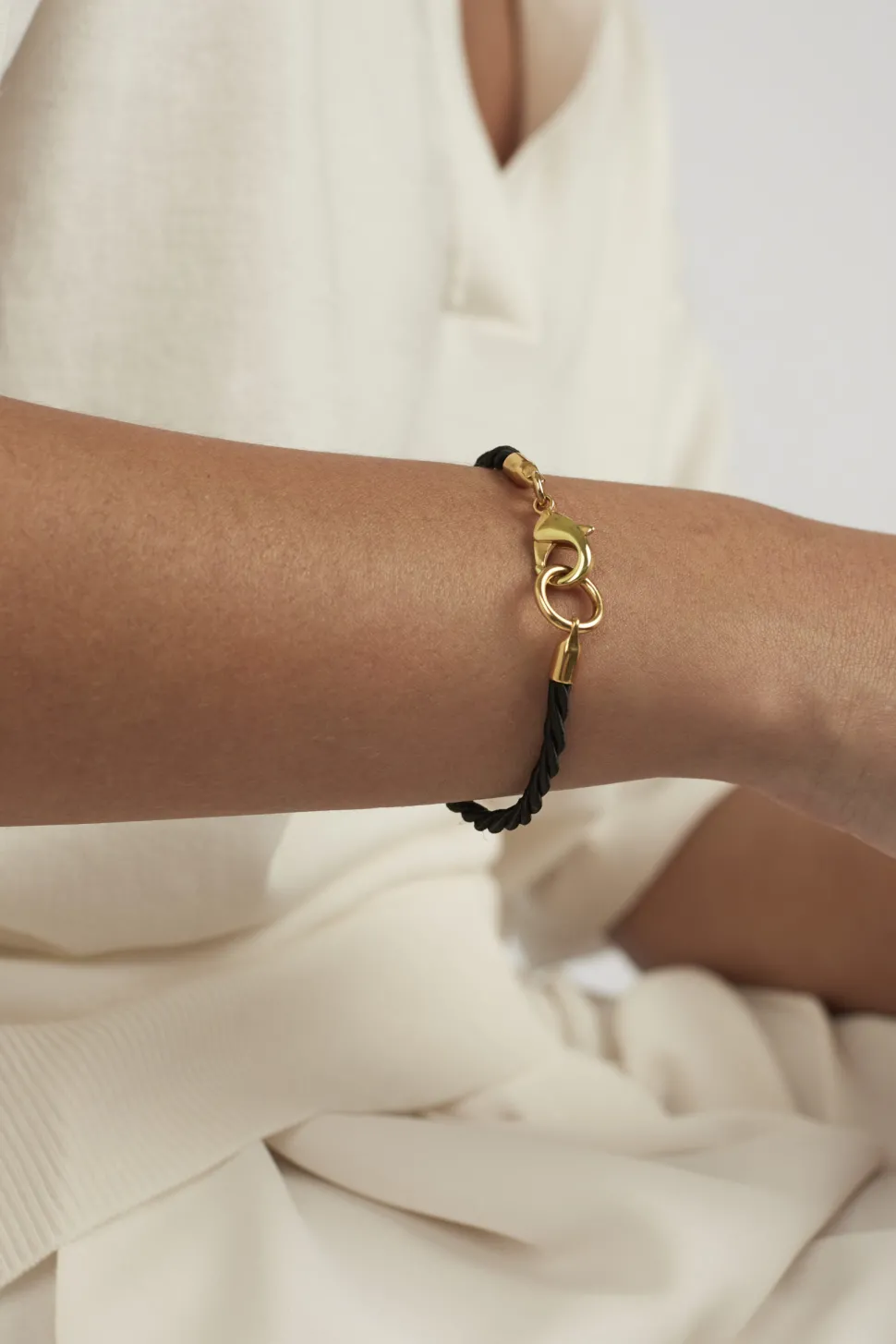 Tilly Sveaas Noir Gold Friendship Bracelet